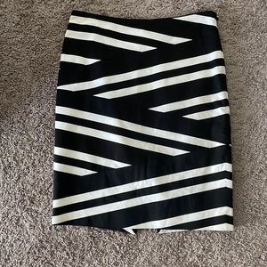 White House Black Market Skirt